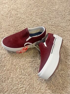 Vans Stacked Suede Platform Slip On Casual Shoes pomegranate / Burgundy